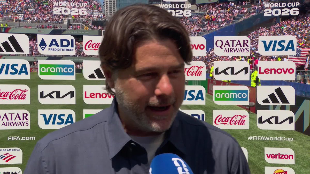 “ARGENTINA TIENE UNOS HINCHAS INCREÍBLES, PERO ACÁ LOS ESTAMOS IGUALANDO”. Mauricio Pochettino, mientras los hinchas estadounidenses coreaban su nombre. ‼️🇺🇸🇦🇷