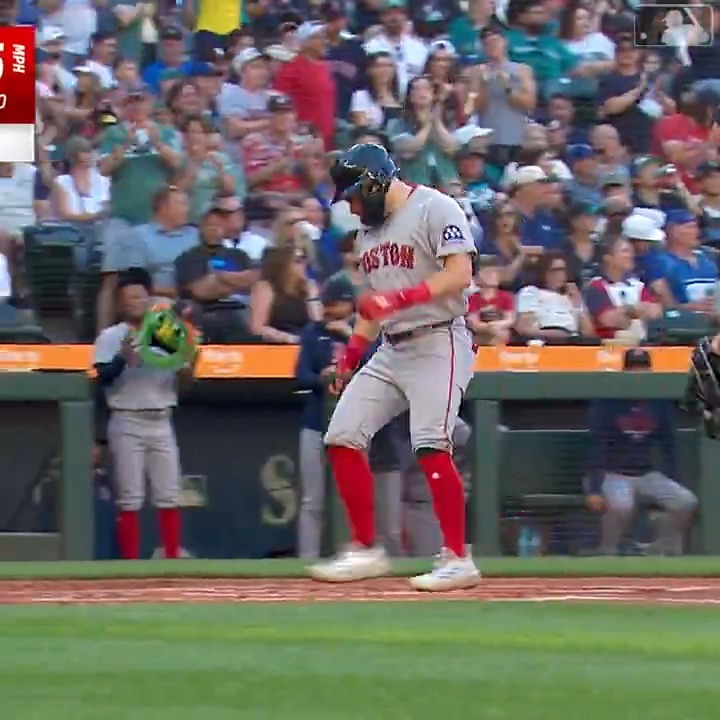 Durbin goes yard in back-to-back games!