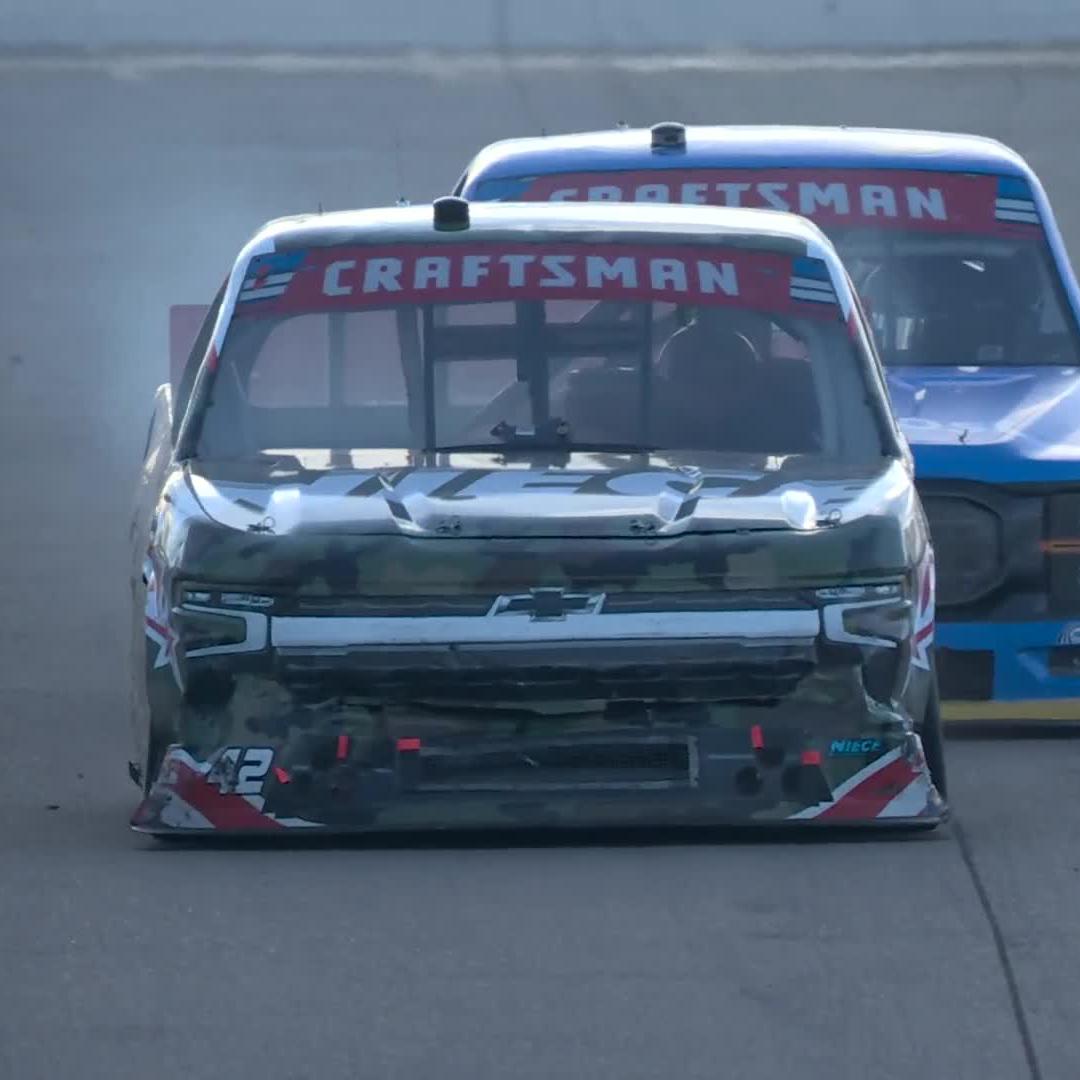 WHAT. A. FINISH! 😱
