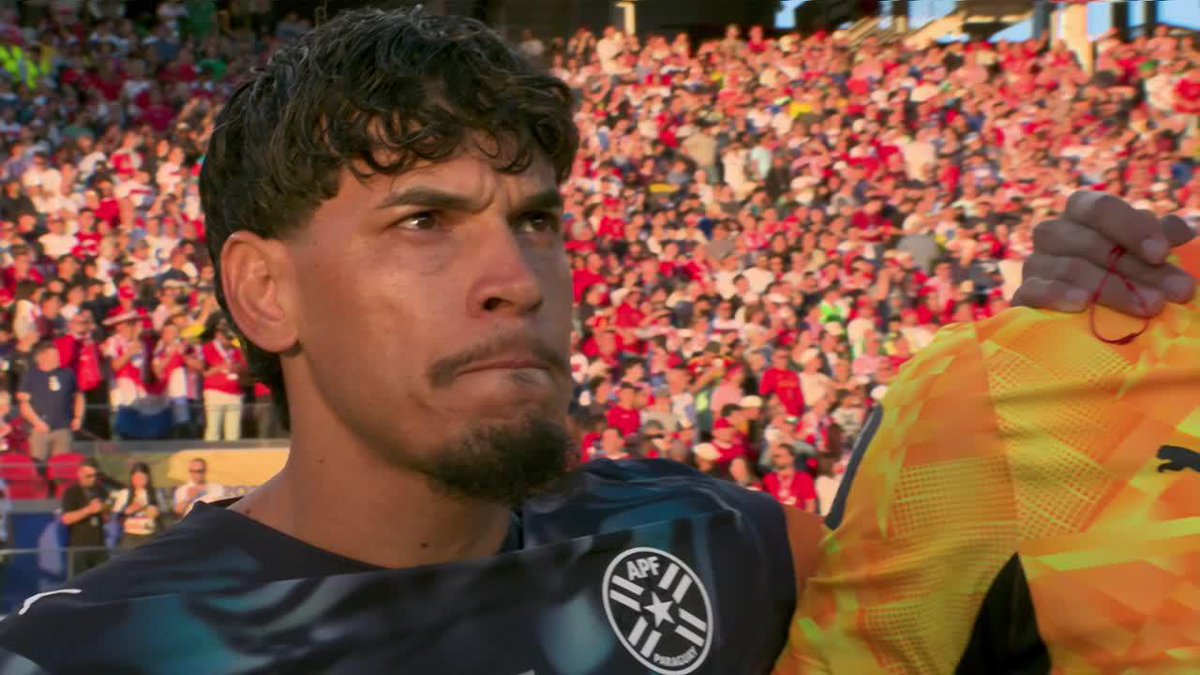 ¡EL RESPETO TOTAL DEL PROFE ALFARO Y LA EMOCIÓN ALBIRROJA EN CALIFORNIA! ¡Emocionante como sonó el himno paraguayo en la previa del duelo CLAVE ante Turquía! ⚽ #ESPNMundial 📺 Mirá los mejores partidos de la #FIFAWorldCup por ESPN, en el Plan Premium de #DisneyPlus