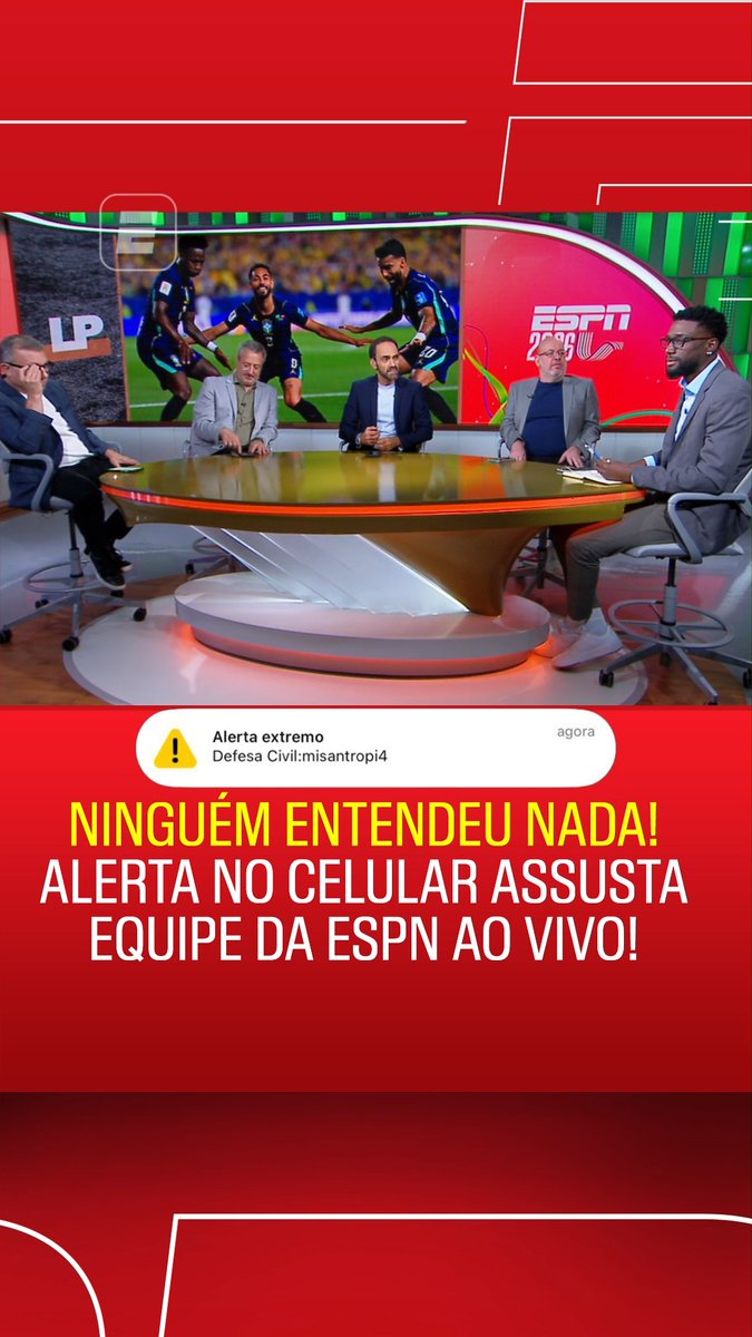 QUE DOIDEIRA! 😅 Um alerta geral no celular assustou a bancada do Linha de Passe ao vivo e deixou a equipe da ESPN sem entender nada! #FutebolNaESPN