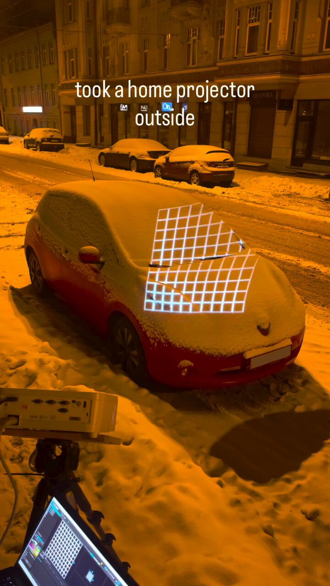 Giving a car a personality with projection mapping [📹 noizebro]