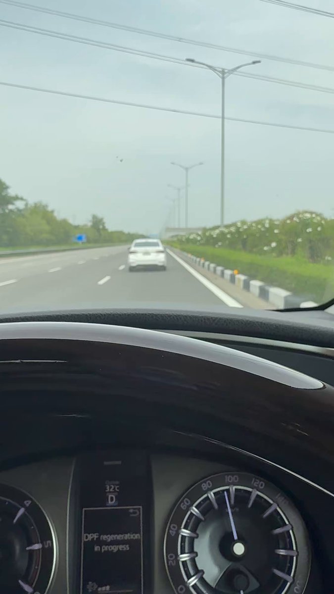 Is it okay to drive at 75–80 km/h in the rightmost lane when the speed limit is 120 km/h? I was honestly frustrated and I had to keep honking, but he never moved aside to let faster traffic pass. I eventually had to overtake from the left and when I did, I noticed he was busy texting/browsing on his phone. Also, are these modified number plates even legal? Hyderabad Traffic Police