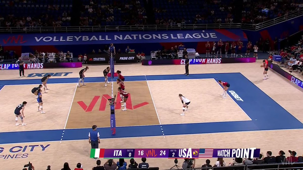 #VNL2026: USA 🇺🇸 SWEEPS WORLD #1 ITALY 🇮🇹! 🎥 Highlights coming soon. 📺 Relive on VBTV: 🏐 #BePartOfTheGame #Volleyball