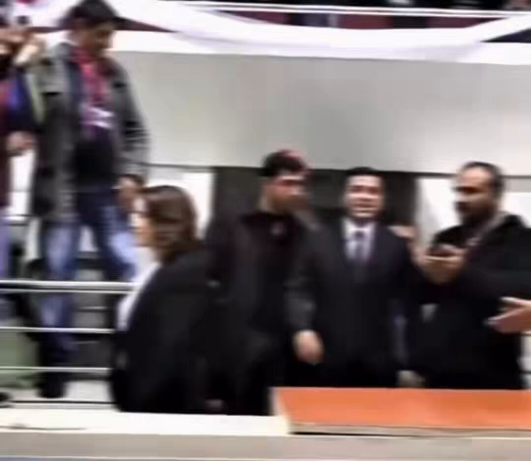 Hepinizi toplasak bir Selahattin Demirtaş etmezsiniz ! #Kılıçdaroğlu #SelahattinDemirtaş