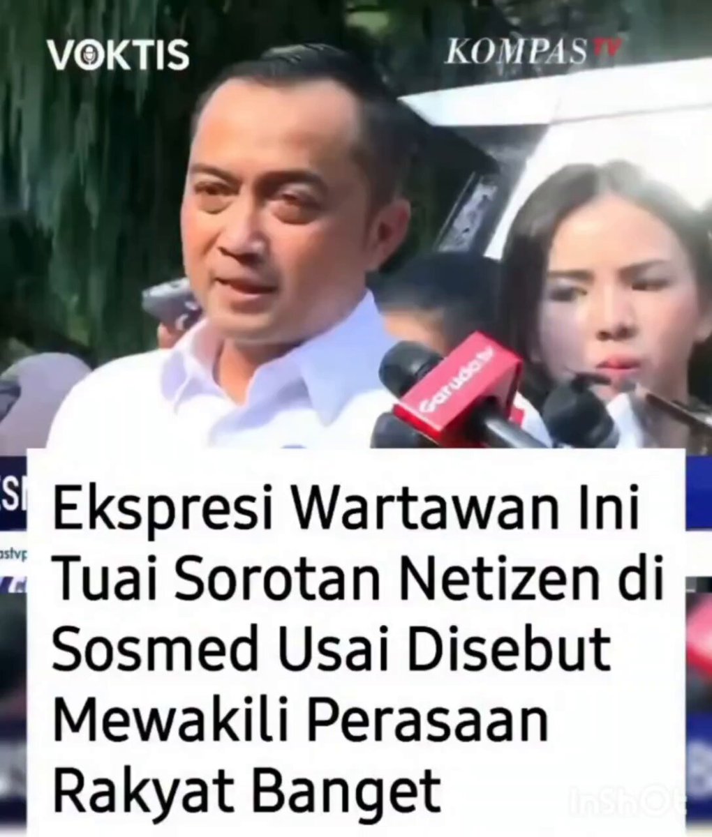 Fokus ke raut wajah sang wartawan 🤣