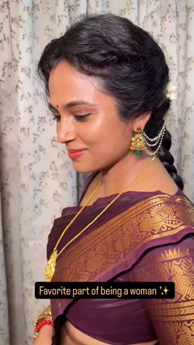 Ramya pandian munda Enna iduppu di unakku antha iduppula kanjiya oothanun antha lips sappikitte ava kundiya nall pesayanum