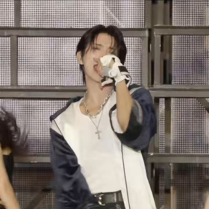 JOSHUA JUNGLE STAGE HES SOOOO INSANE FOR THIS WTFFFFF 😵‍💫😵‍💫😵‍💫😵‍💫😵‍💫😵‍💫