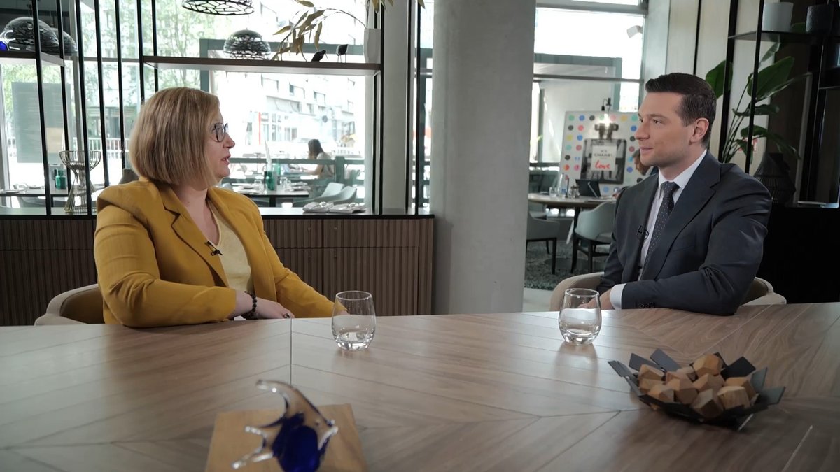 La France contribue plus au budget européen qu'elle ne reçoit, or aujourd'hui elle est incapable de défendre ses intérêts sur la scène européenne : nous souhaitons mieux défendre nos intérêts et profiter de nos avantages comparatifs, comme le nucléaire. wPolsce24 🇵🇱 #TuJestPolska