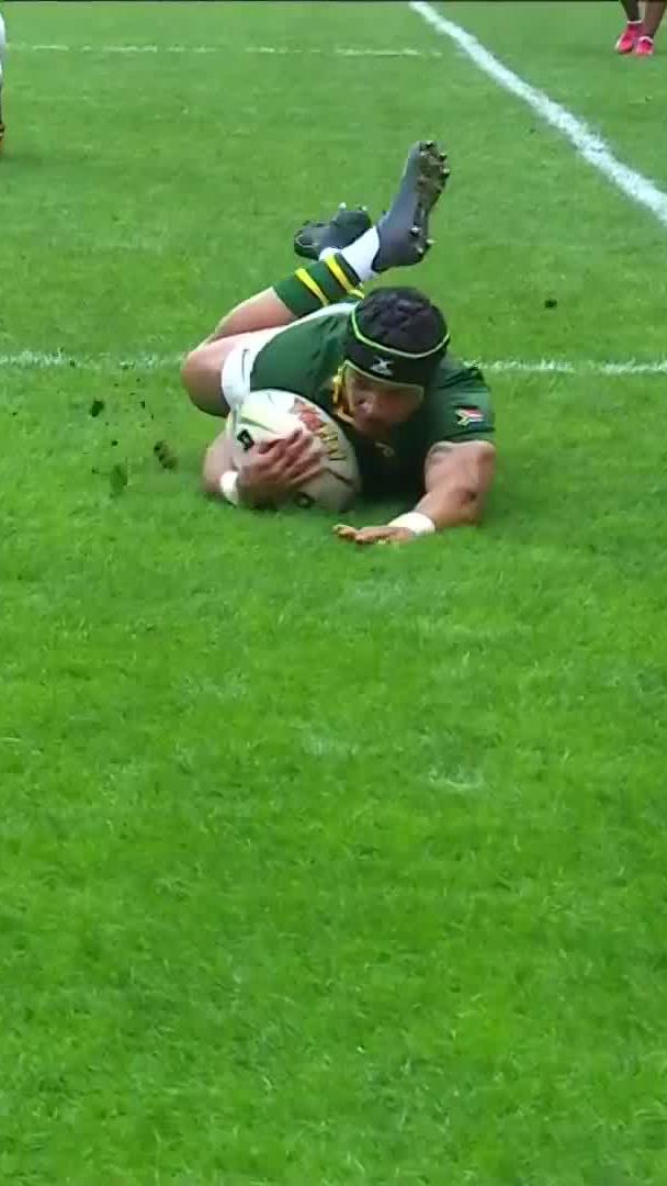 ๐ฅ Siya Kolisi with a brilliant assist for the first Springboks try of the season.