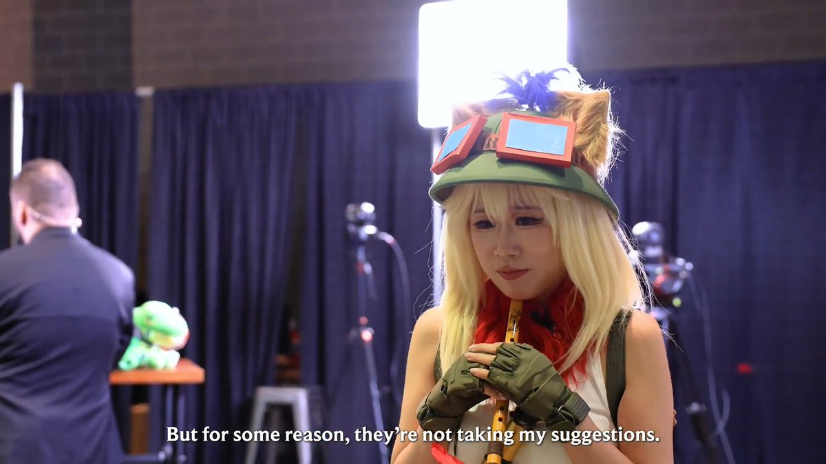 “You look like you could use some help!” Poor Teemo… 🥺