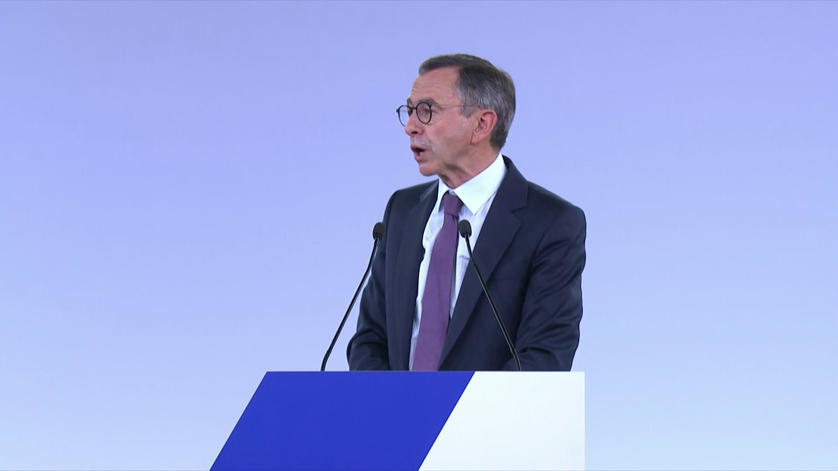 🔴 Meeting de Bruno Retailleau : "Je propose de plafonner les prestations sociales à 70% du Smic pour s'assurer qu'il soit toujours plus payant de travailler que de vivre des aides sociales" #canal16