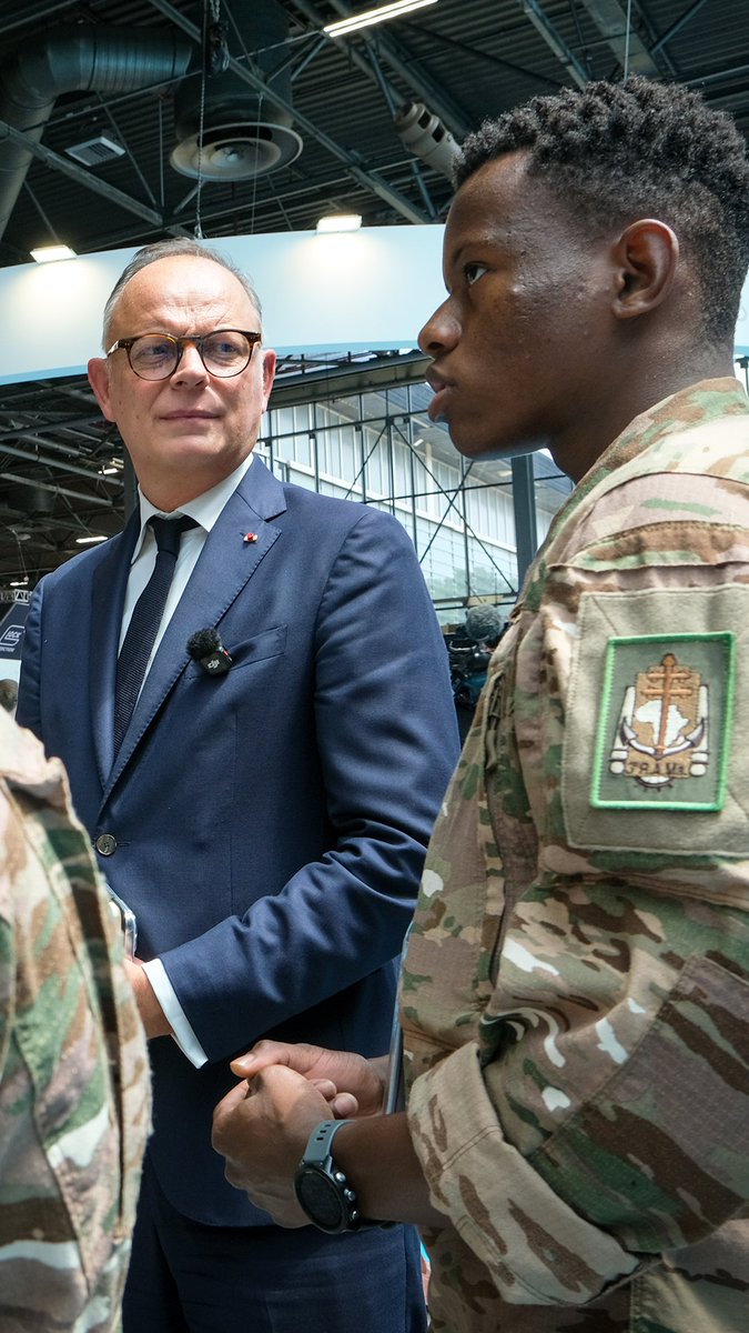 Lors du prochain quinquennat, Édouard Philippe lancera une Loi de programmation militaire de massification. À Eurosatory, il a dévoilé son objectif : redonner de la masse aux armées françaises !