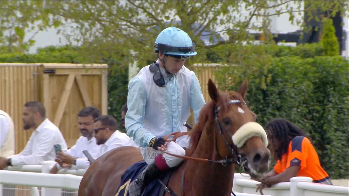 Oisin Murphy finally has his first winner of the week! Giavellotto wins the Hardwicke Stakes 🏆 #ITVRacing | Oisín Murphy | Marco Botti Racing