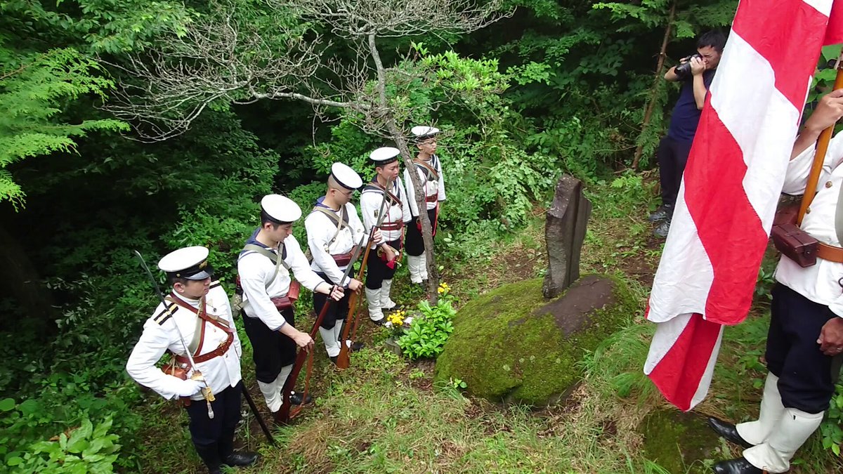 新本克己 飛曹長（甲飛8期）零戦にて昭和20年6月23日 桑原安夫 兵曹（特乙1期）紫電にて昭和20年6月23日 谷口澄夫 一飛曹（特乙1期）紫電にて昭和20年6月23日 本日は甲飛喇叭隊の三カ所の慰霊祭に同行させていただきました。 ありがとうございました。 他の地の主催と場所でも、継承し続けていただけている様子をXで見かけると、どの場所も本当にありがたい限りです🙏
