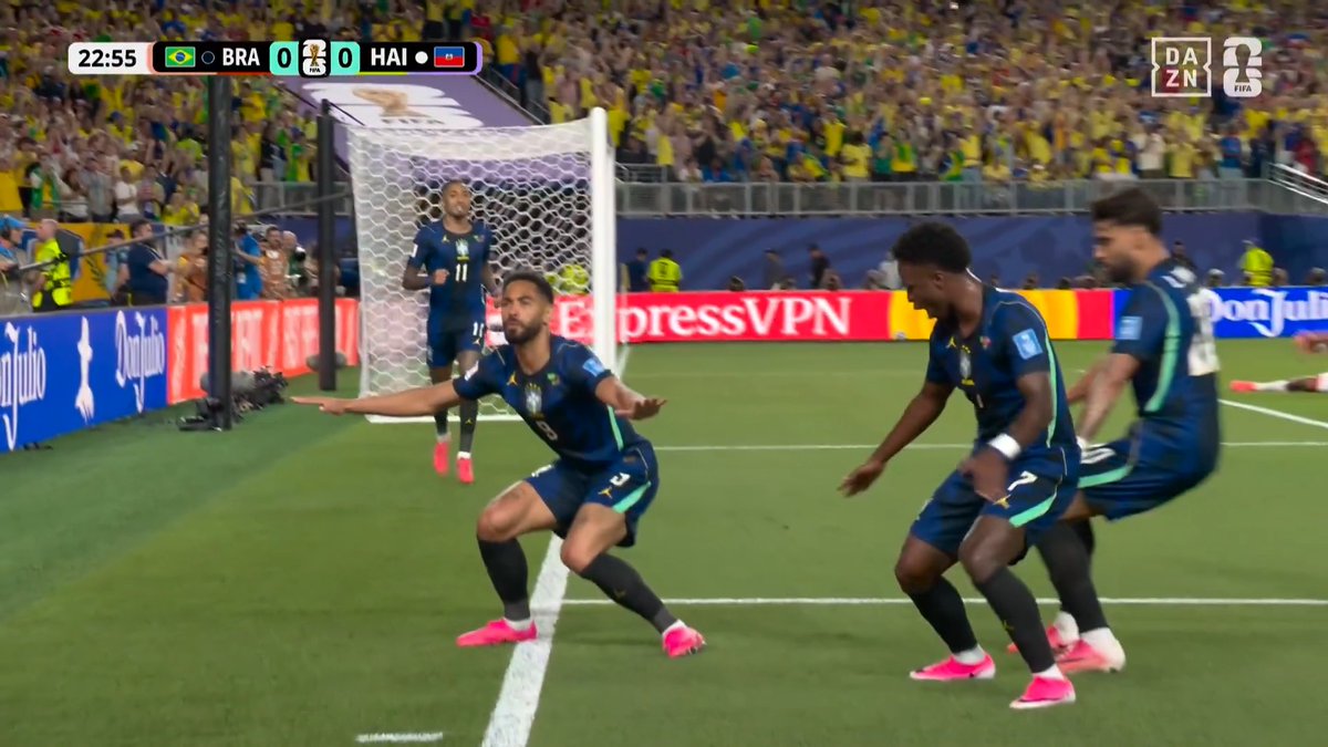 🏆━━━━━━━━━━━━ FIFAワールドカップ グループC DAZNピックアップシーン ━━━━━━━━━━━━━⚽ ヴィニシウスのシュートのこぼれに 反応したクーニャに当たりゴール! 🆚ブラジル×ハイチ ⚽クーニャ(ブラジル)22分