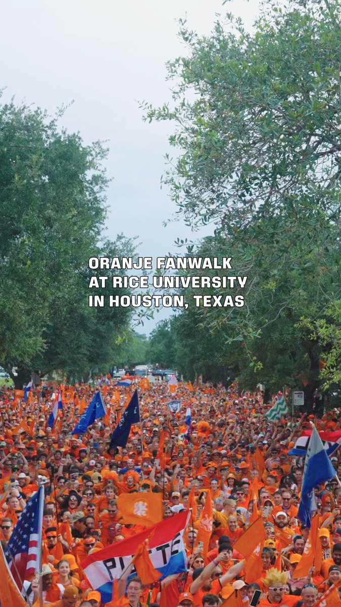 🧡⚽️ Welcome to Rice University, Orange Army. A sea of Netherlands fans transformed campus during the Oranje Fanwalk, filling Rice with infectious Dutch energy on their way to today's FIFA World Cup match in Houston. Pure joy. Pure celebration. Unforgettable atmosphere.