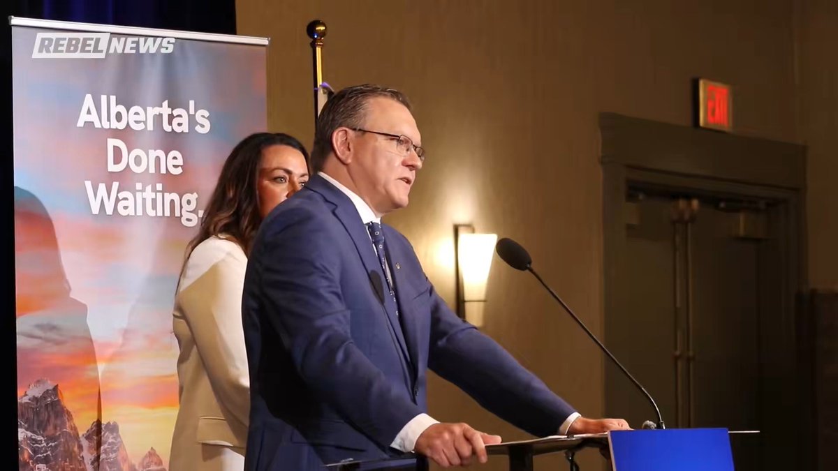 WATCH: At a Let Alberta Decide town hall, @EzraLevant asks Keith Wilson what role Mark Carney has played in fuelling Alberta's growing independence movement.
