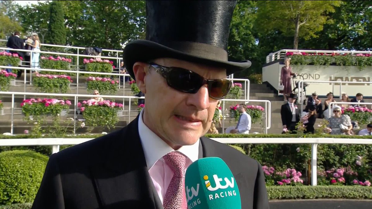 🗣"I don't think there's any finer race meeting than this" Well said, Aidan! 🎩🏇 #ITVRacing | Rishi Persad