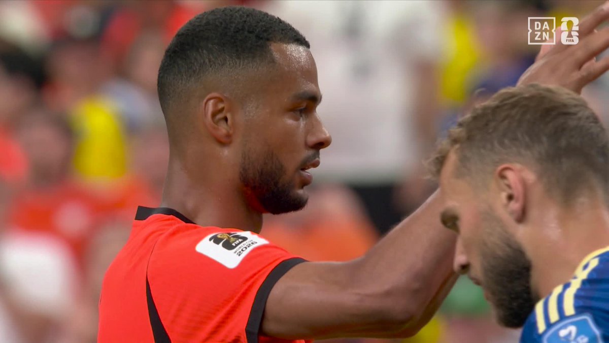 カットインからガクポが今日2点目! オランダ🇳🇱が4点差をつけさらに突き放す 🏆️#FIFAワールドカップ グループF 🆚オランダ×スウェーデン 📱#DAZN ライブ配信中 #本気で楽しむならDAZN アクエリアス