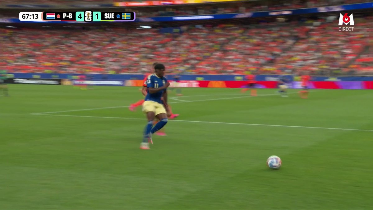 🚨 CE QU’ELANGA 🇸🇪 VIENT DE FAIRE À VAN DE VEN !!! 🤯😵‍💫 🎥 M6 - Coupe du Monde de la FIFA 2026™