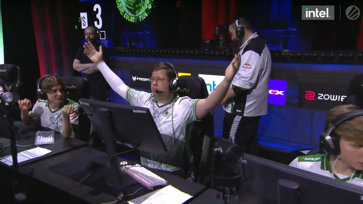 Babe wake up, karrigan just COOKED Spirit by himself in a Major Semi Final 🥶