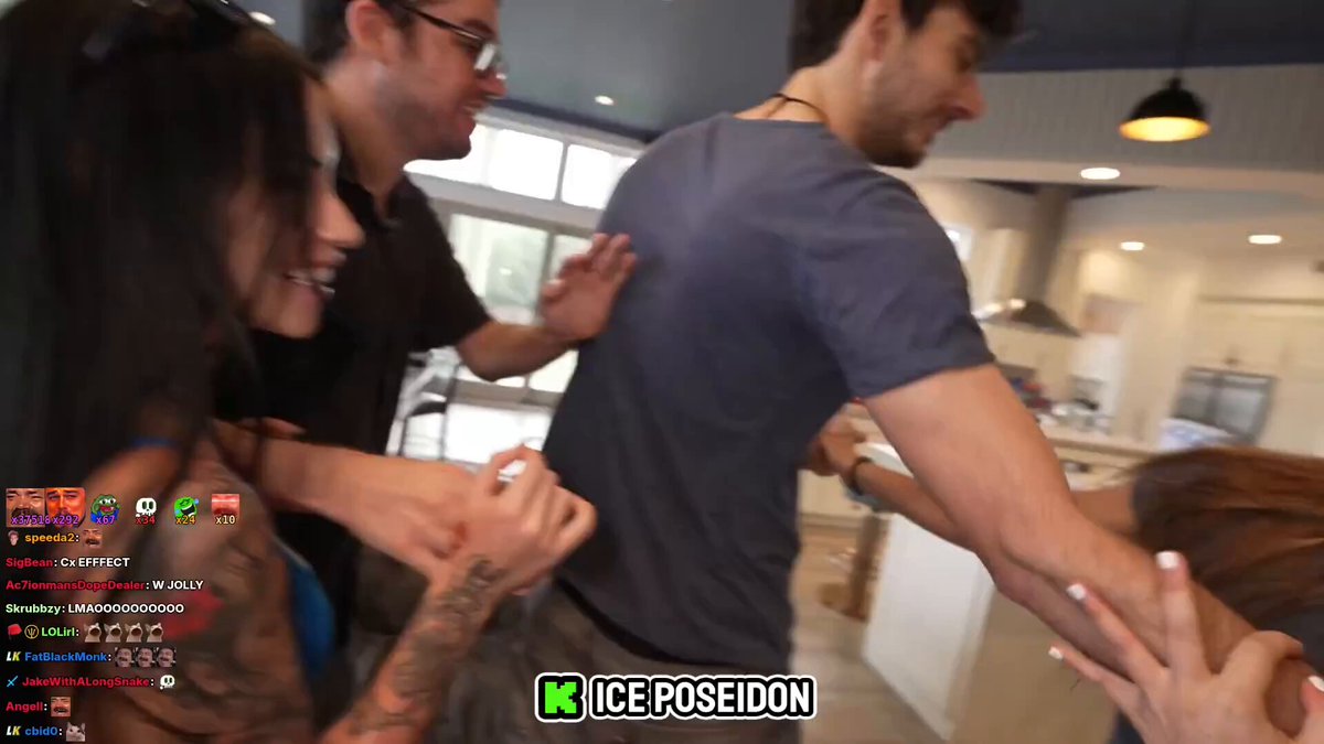 straight hood rat sheeit breaks out at kick streamer ice Poseidons Big Brother event