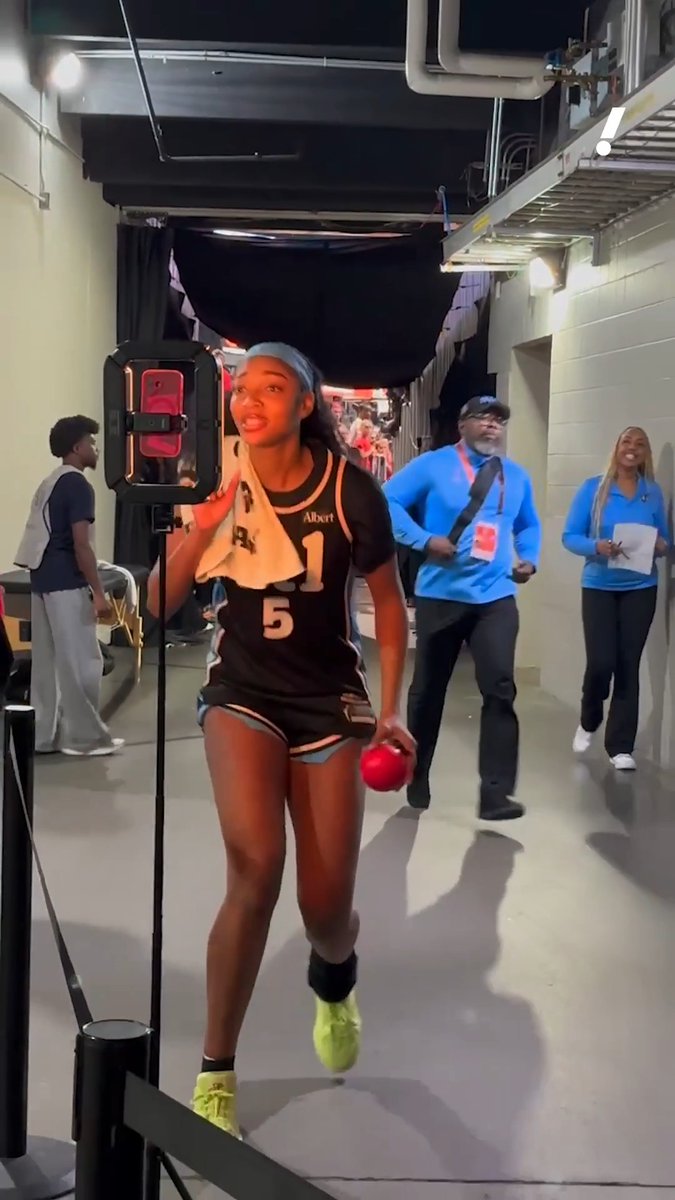 ANGEL ECSTATIC AFTER A CAREER DAY 👏 Angel Reese became the fastest player in WNBA history to record 1K rebounds in win vs. the Fever 😤
