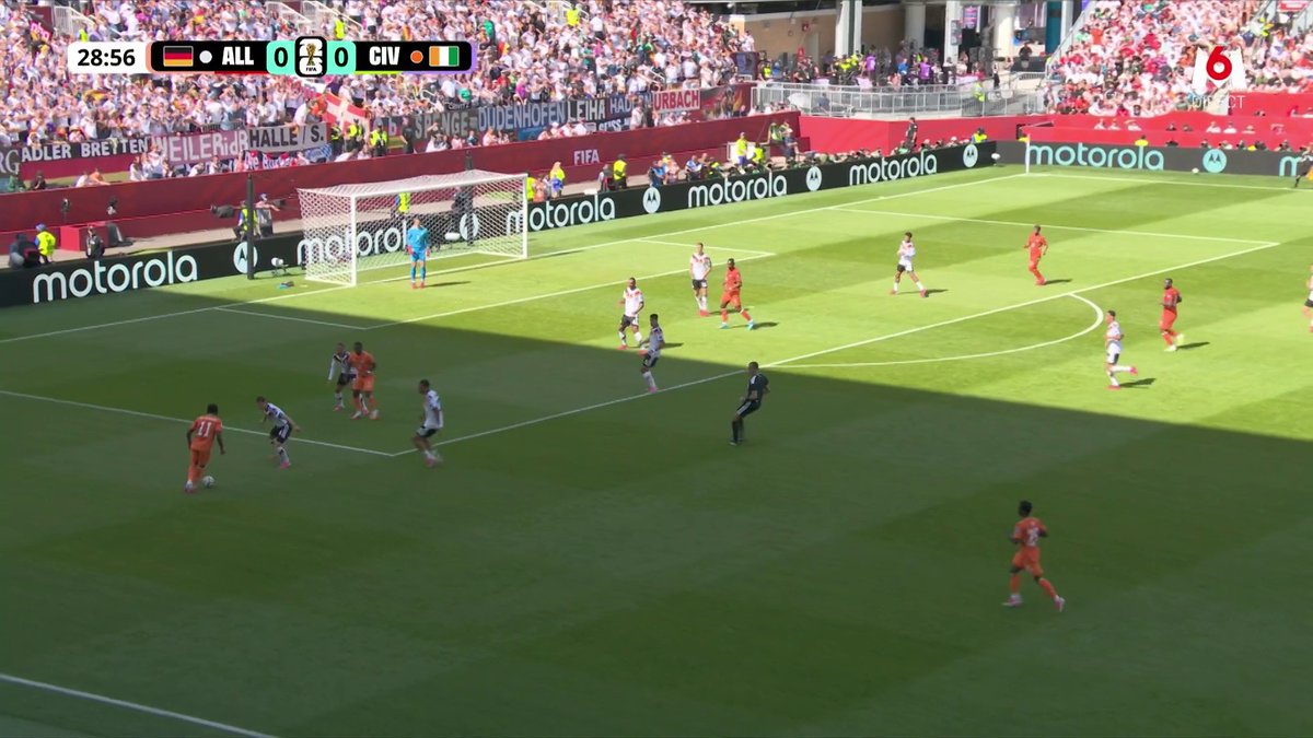 🚨 LE COUP DU MARTEAUUUUUU !!! 🔨🇨🇮 LES IVOIRIENS MÈNENT FACE AUX QUADRUPLES CHAMPIONS DU MONDE !!! 😍 🎥 M6 - Coupe du Monde de la FIFA 2026™