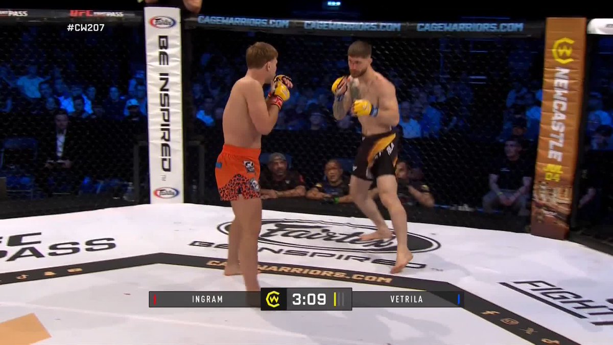 Marin Vetrila is undeniable. Crazy KO power 💥 The Lightweight division has been put on notice 👀 #CW207