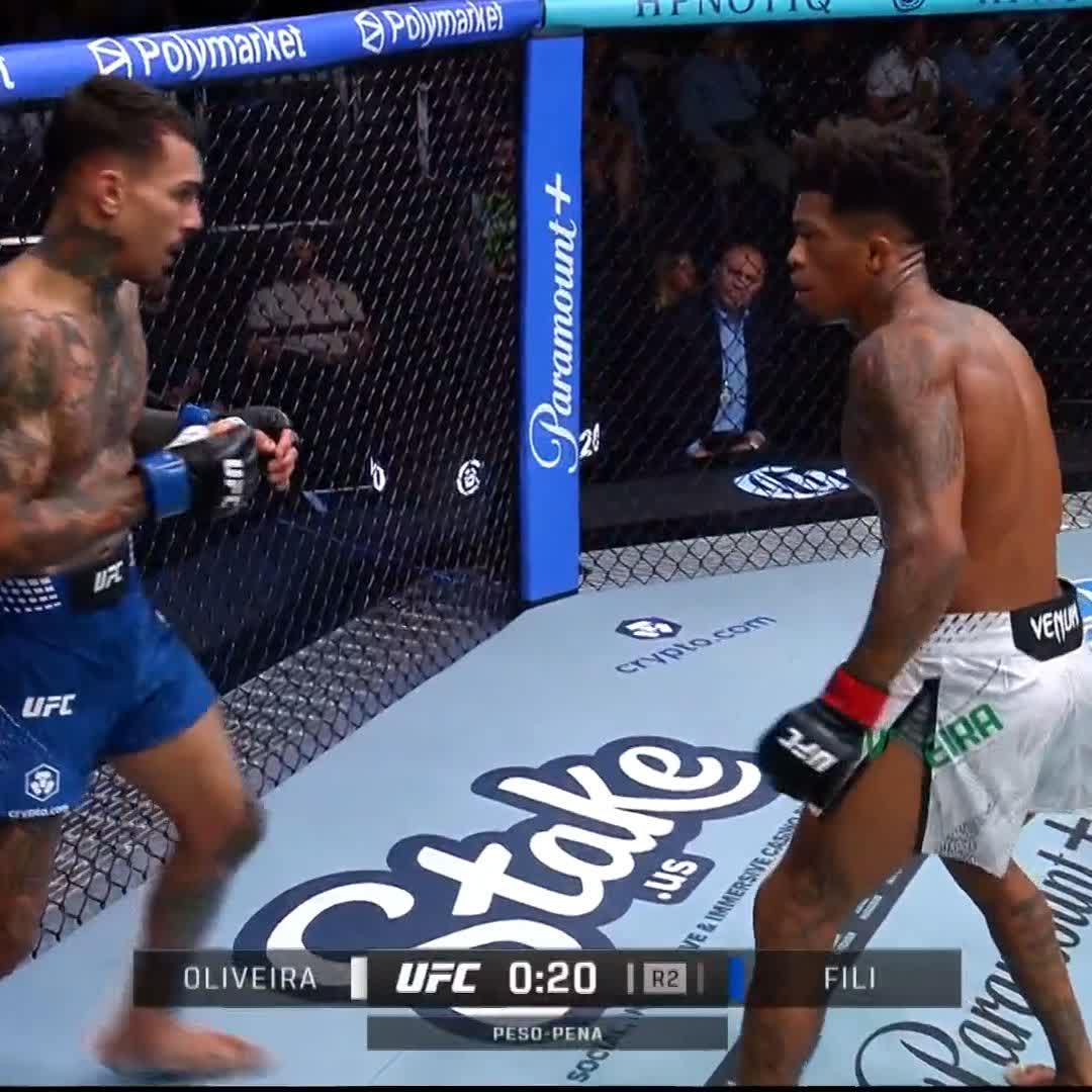 Veja como foi a vitória por nocaute de @LokDogVinicius no #UFCVegas119! [ Ao vivo no Paramount+ Brasil ]