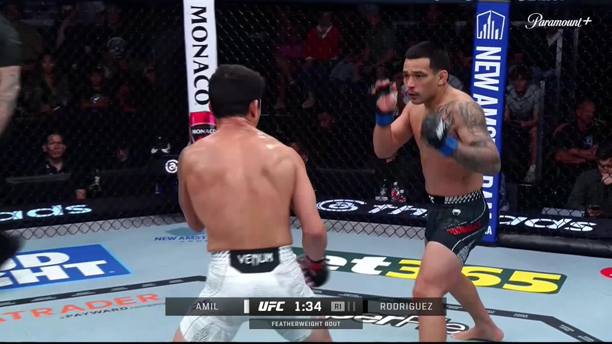 HEADKICK STRAIGHT INTO THE SUBMISSION 🤯🤯 Christian Rodriguez just put Hyder Amil out in R1! [ #UFCVegas119 | LIVE ON @ParamountPlus ]