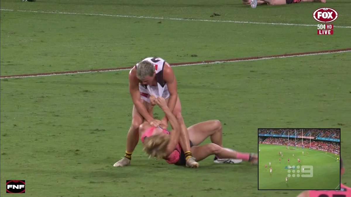 "What's a worse look, what Riley Thilthorpe did, or what we saw [Jack Ginnivan do]? Why Rory is puzzled by the AFL's decision to only fine Jack Ginnivan over this incident. #9AFLSFS | Watch on 9 &amp; 9Now 🖥️