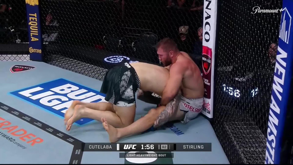 A FLURRY OF PUNCHES GETS THIS ONE DONE! ✅ Navajo Stirling gets back-to-back finishes in the Octagon! [ #UFCVegas119 | LIVE ON @ParamountPlus ]
