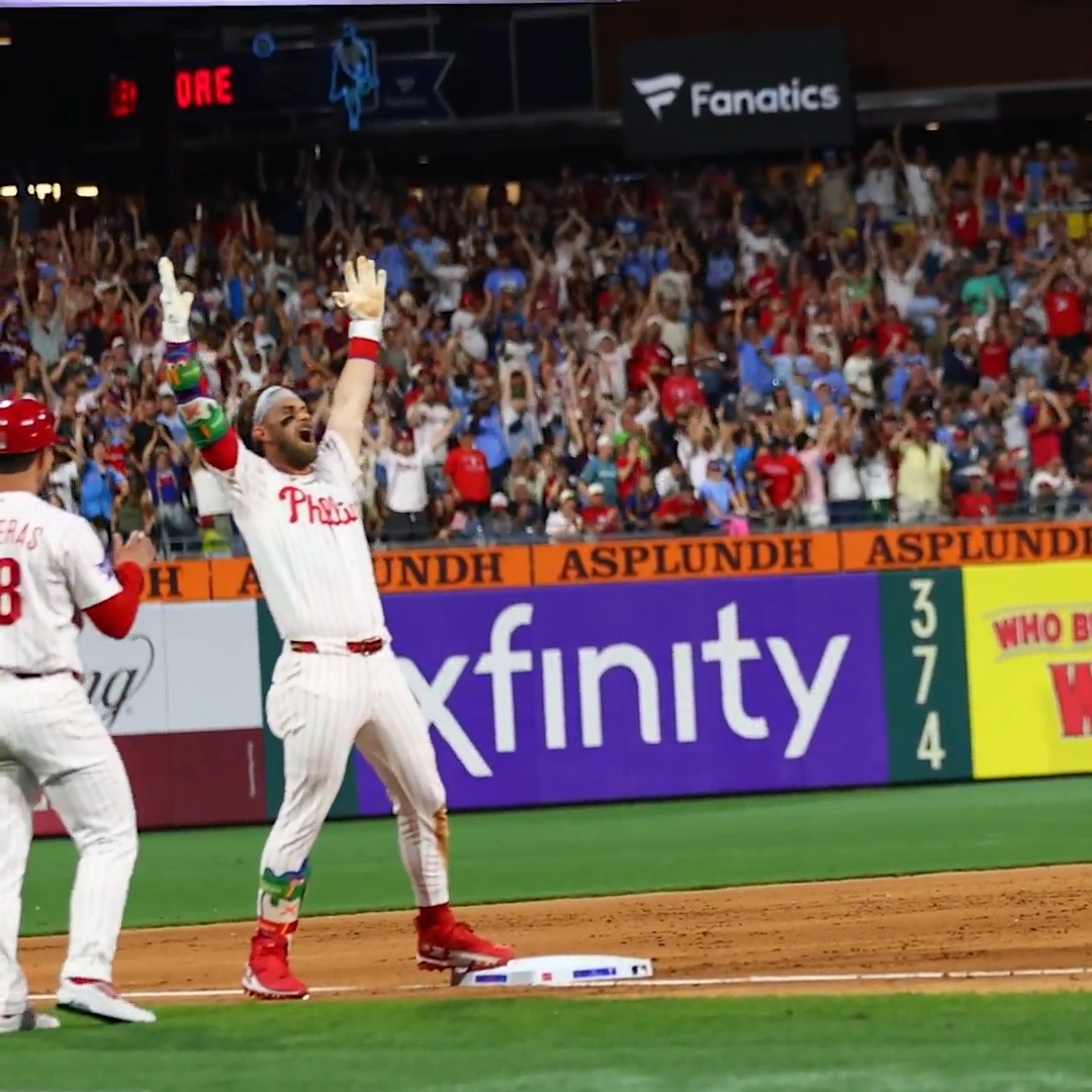 Bryce Harper wanted that cycle so bad 🫡