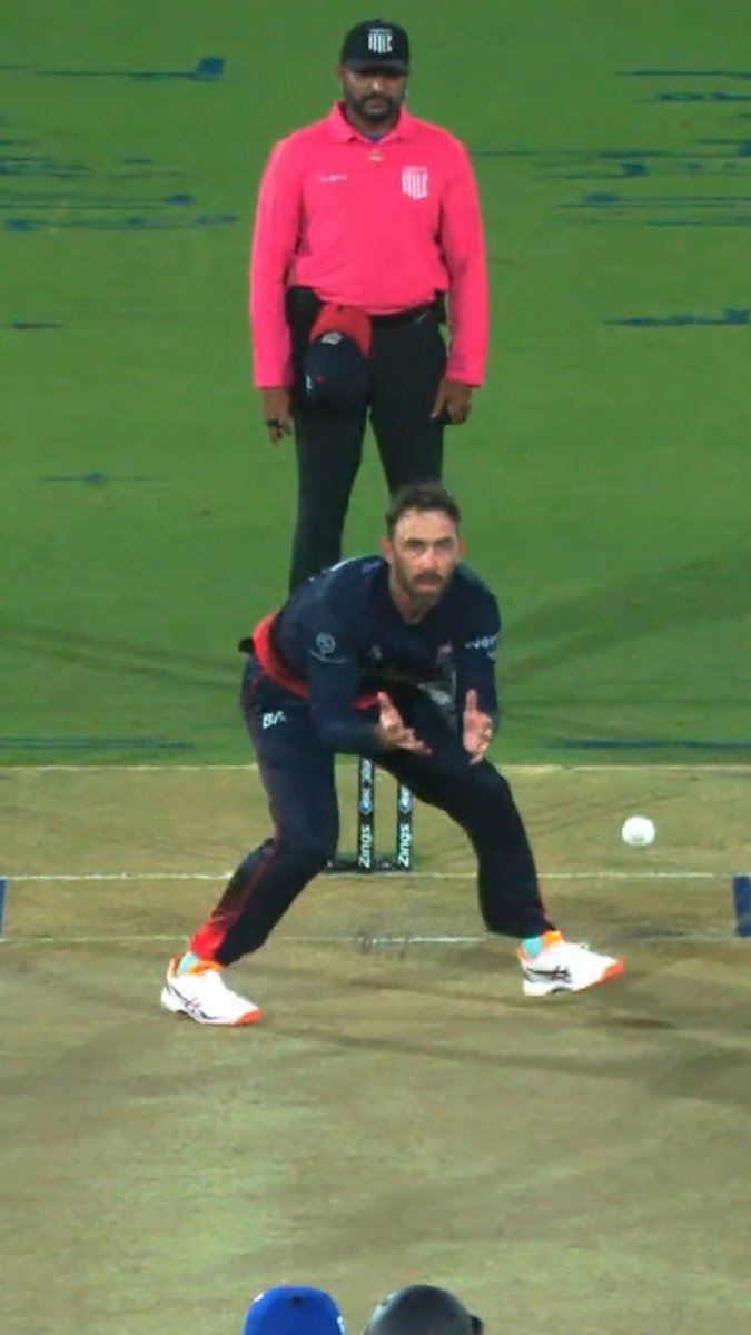 🔝🔝 from Glenn Maxwell