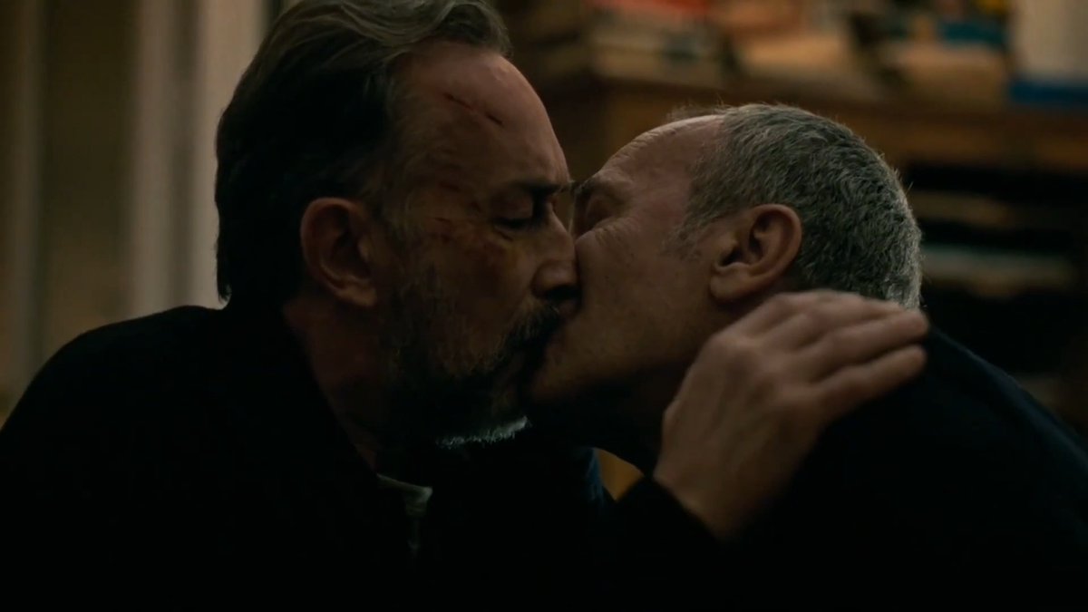 Holding onto the best version of each other, even when the world is crumbling. This moment broke me. 😭 A lifetime of unspoken words in a single moment. 💔