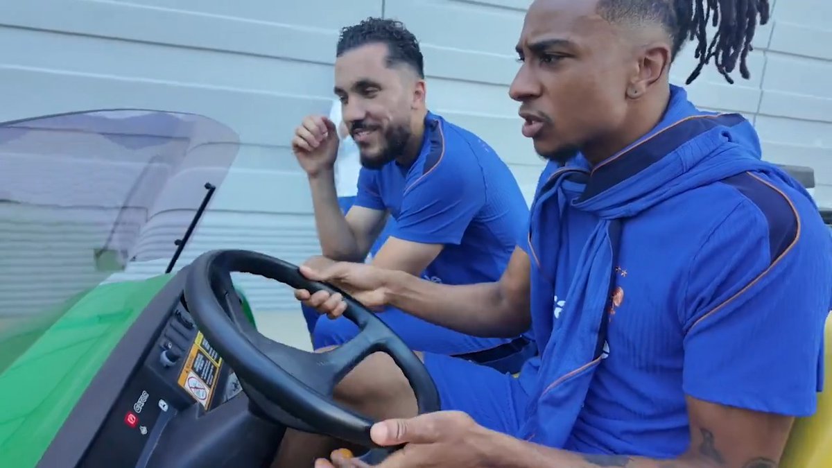 Qui a besoin d'un chauffeur ? 🚙😂