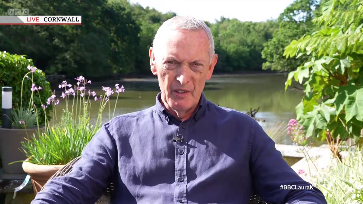 “Choice is always a good thing in politics” Former Labour cabinet minister John Hutton says there should be a contest for the Labour leadership and there should be a “debate about the direction” of the party #BBCLauraK