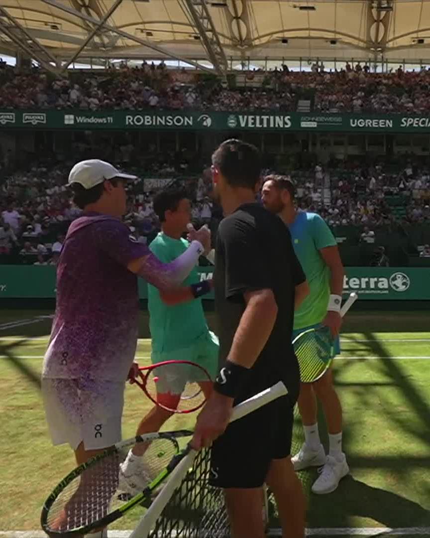 Allez les Bleus ๐ซ๐ท Olivetti & Arribage take down Fonseca & Altmaier 7โ6 6โ4 to claim the Halle doubles title ๐ #TWO26