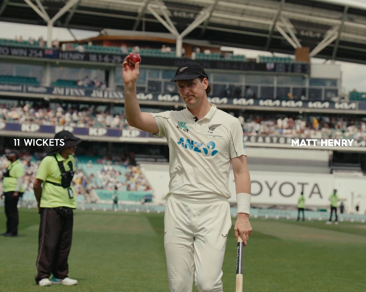 Matt Henry's day 🖤 The first bowler since Shane Warne in the 2005 Ashes to get 10 or more wickets at the Oval. #ENGvNZ