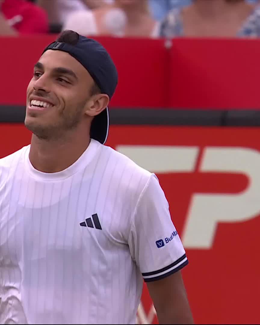OUTRAGEOUS touch 😮‍💨 Cerundolo's reaction said it all... ATP Tour #HSBCChampionships