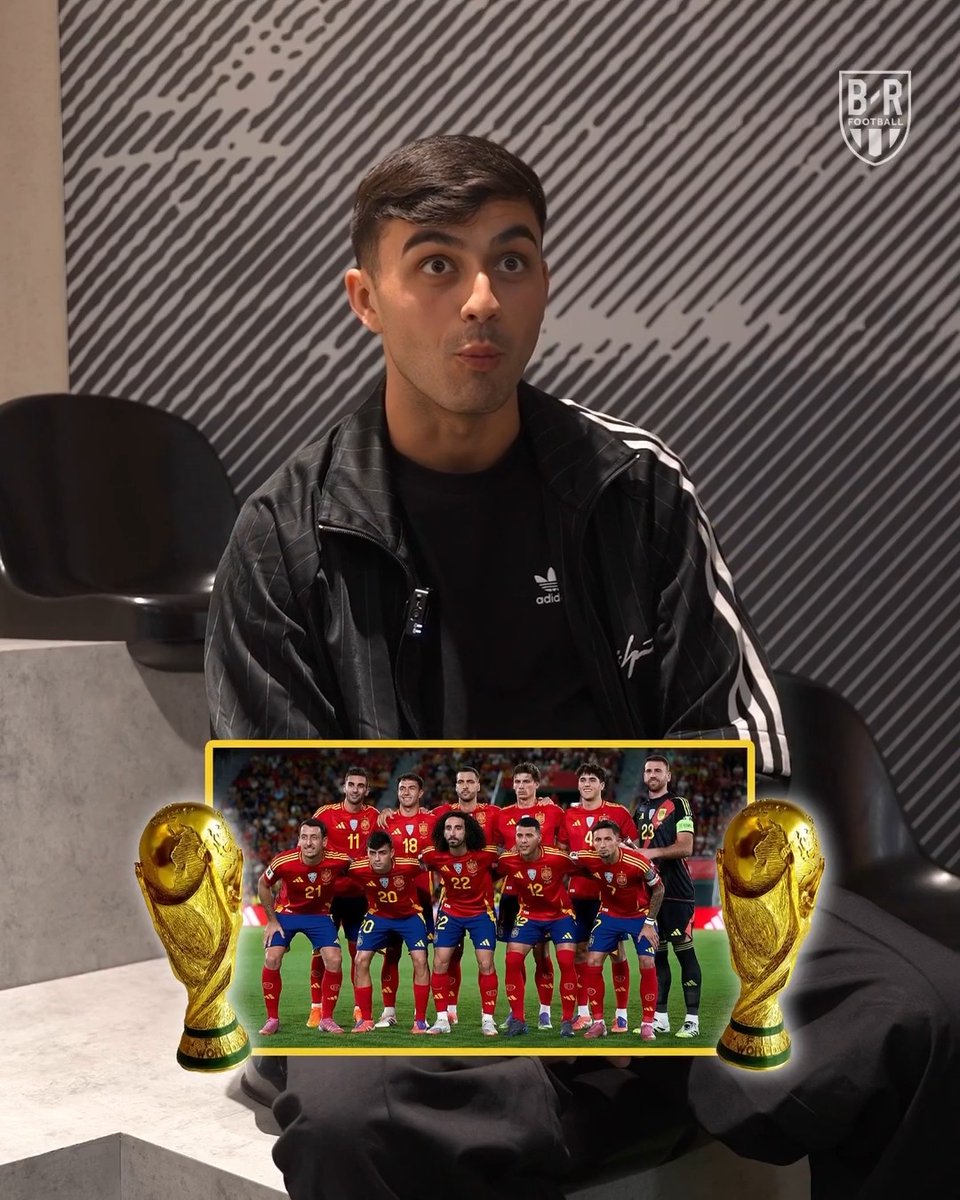 Quizzing Pedri on his Spain World Cup knowledge 🧠🇪🇸