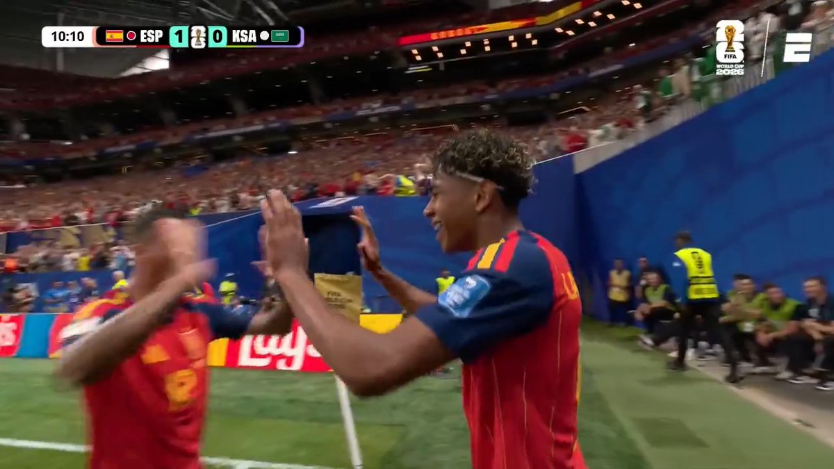 🤯🇪🇸 LAMINE YAMAL Y SU PRIMER GOL EN UNA COPA DEL MUNDO PARA EL 1-0 DE ESPAÑA. El primero de varios. 😮‍💨