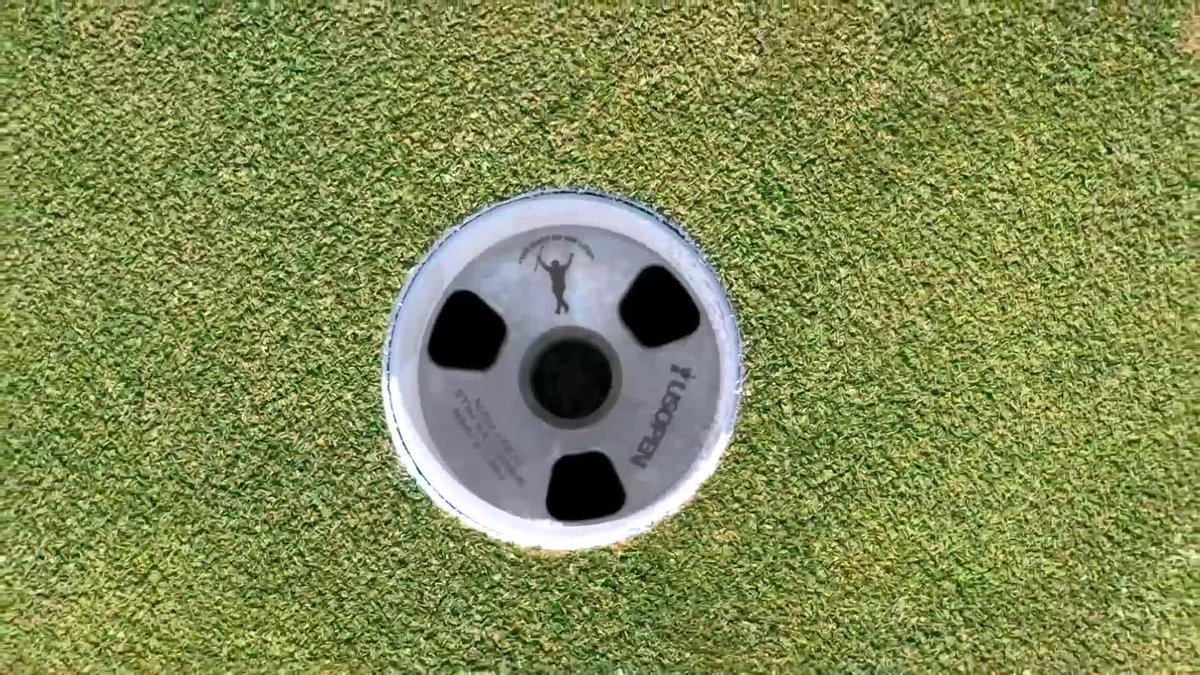 "It's the shot of his life!" 31 years later and still one of the most memorable moments in U.S. Open history.