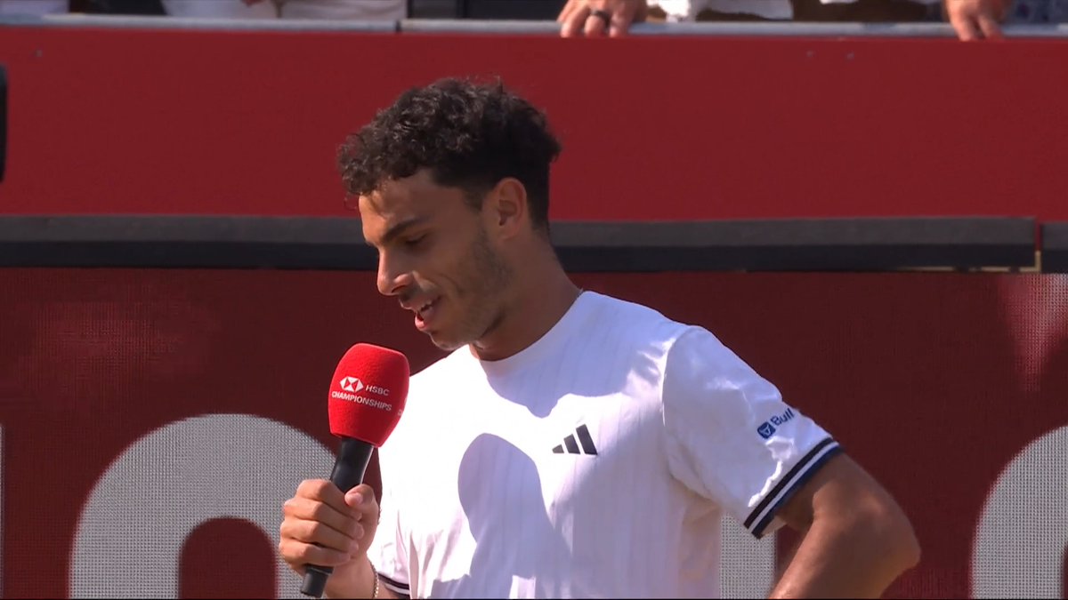 “It’s the first time my dad has taken a flight and can watch me outside of Argentina.” 🩵 Shouting out mom and dad on Father’s Day. 🥹 Francisco Cerundolo is a proud son after winning the title at Queen's Club. #HSBCChampionships