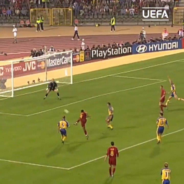 Remember when Emile Mpenza scored this great goal for Belgium at Euro 2000?