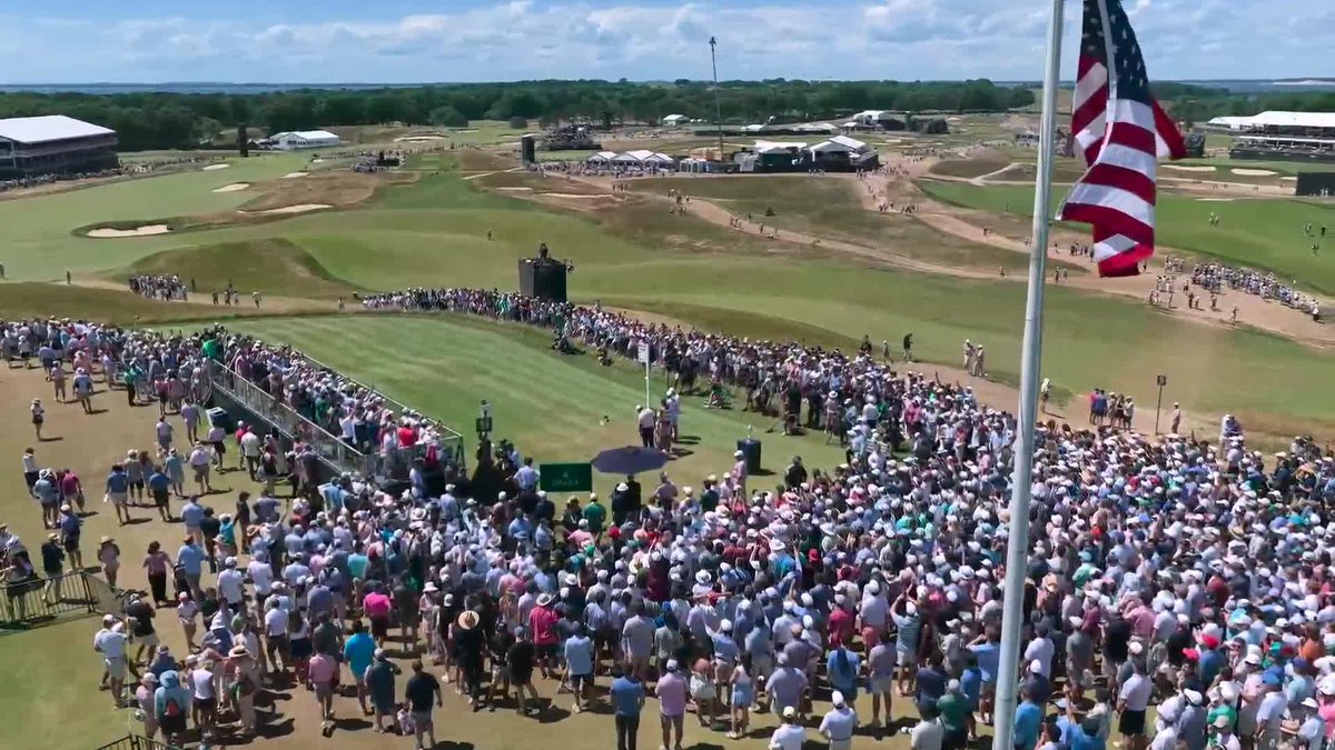 The final pairing is on the golf course. We're in for a great Sunday!