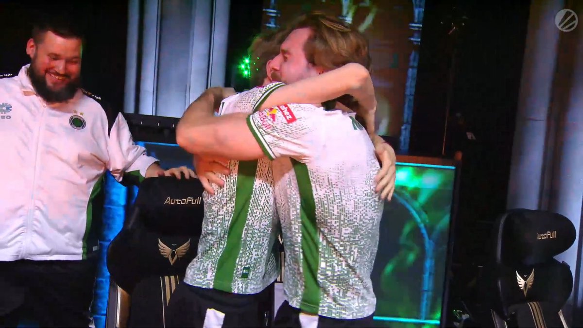 HE'S DONE IT Gordon Ramsay Nikola Kovač #IEM