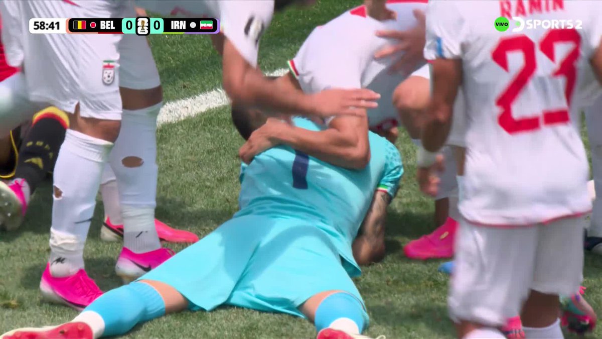 ¿Entra en un top 3 de atajadas en lo que va de Mundial? Opinen.